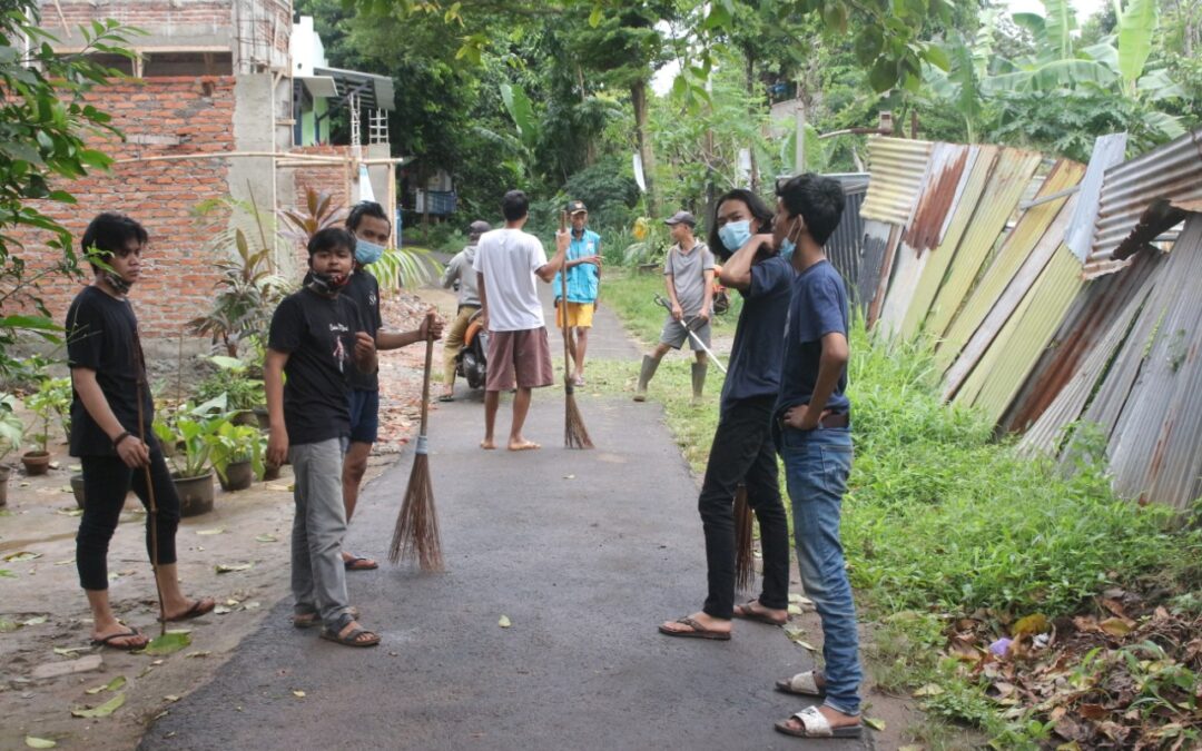 Kesadaran Lingkungan Masyarakat: Desa Mulawarman Menciptakan Program untuk Meningkatkan Kesadaran Sampah